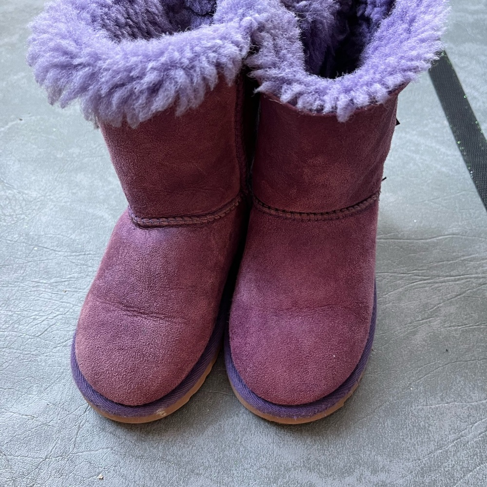 EUC UGG boots